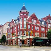 Relax in Luxury at the Blennerhassett Hotel, Parkersburg