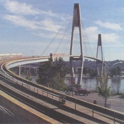 Skybridge, Vancouver