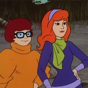 Velma & Daphne - Scooby Doo