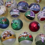 Making Own Christmass Balls