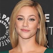 Lili Reinhart