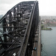 Walk Over the Sydney Harbour Bridge