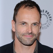 Jonny Lee Miller