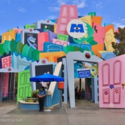 Monsters Inc: Mike and Sully to the Rescue