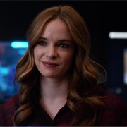 Caitlin Snow