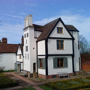 Boscobel House & the Royal Oak