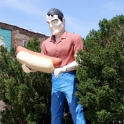 Hot Dog Muffler Man, Atlanta, Illinois