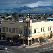 Hollister, California