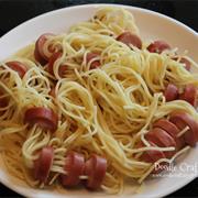 Spaghetti With Hot Dogs