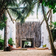 Stay at Pablo Escobar&#39;s Mansion in Tulum, Mexico