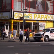 Gray's Papaya