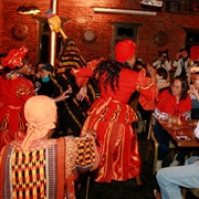 Storytelling & Traditional Dinner in Africa