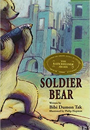 Soldier Bear (Bibi Dumon Tak)
