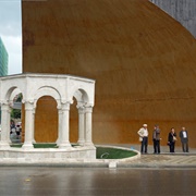 Kapllan Pasha Tomb