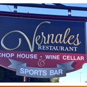 Vernales, Harbor Springs