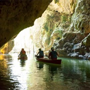 Barton Creek Cave, Belize