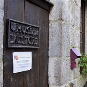 Le Musée De L'auditoire, Sainte-Suzanne
