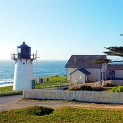 Point Montara Lighthouse Hostel, CA