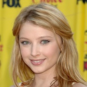 Elisabeth Harnois