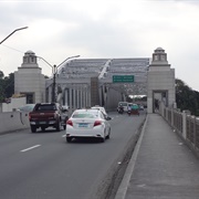 Quezon Bridge