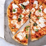 Pizza Margherita - Queen Margherita of Savoy