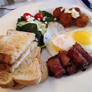 Breakfast at Poached