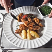 Sautéed Frogs Legs À La Provençale