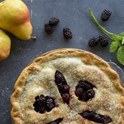 Marionberry Pear Pie
