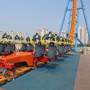U-Shaped Roller Coaster (Victory Kingdom, China)
