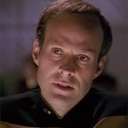 Hollow Pursuits (TNG)