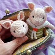 Knitted Good Luck Pigs