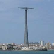 Pylons of Cádiz