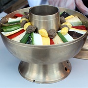 Sinseollo / Royal Hot Pot