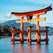 Itsukushima-Jinja Gate