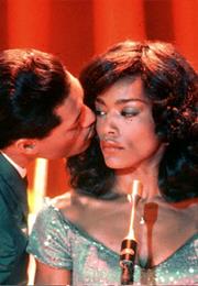 Angela Bassett - What's Love Got to Do With It?