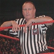 Earl Hebner