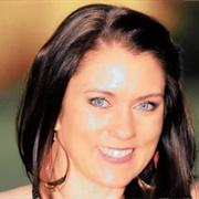 Never Alone - Karen Van Staden