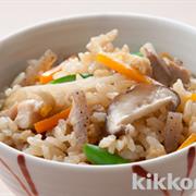 Takikomi Gohan (炊き込みご飯)