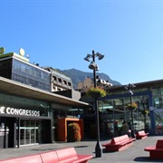 Plaza Del Poble