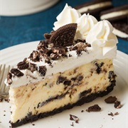 Cookies and Cream Cheesecake