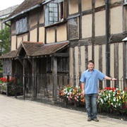 Visit the Shakespeare's Birthplace in Stratford-Upon-Avon