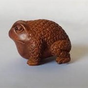 Netsuke Frog