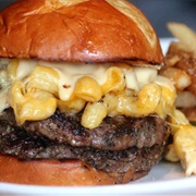 Mac N Cheese Burger