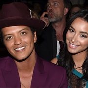 Sing With a Famous Person