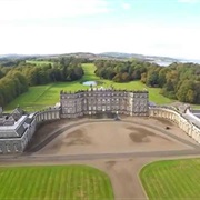 Hopetoun House