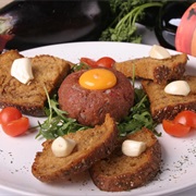 Steak Tartare With Toasts