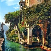 The Elegant Countryside of Lake Como, Italy