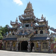 Linh Phuoc Pagoda