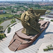 Guan Yu Statue China