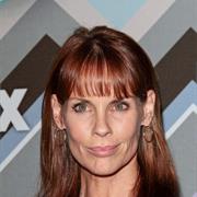 Alexandra Paul
